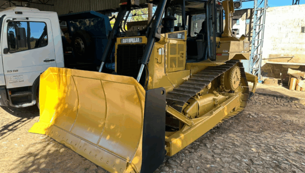 Trator de Esteira Caterpillar D6T XL
