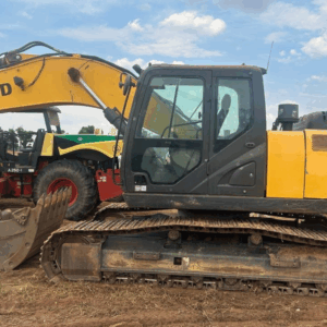 Escavadeira 215C EVO New Holland Construction