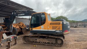 Escavadeira 140LC-9 Hyundai