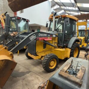 Retroescavadeira 310P Jhon Deere