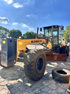 Motoniveladora RG170B Evo New Holland